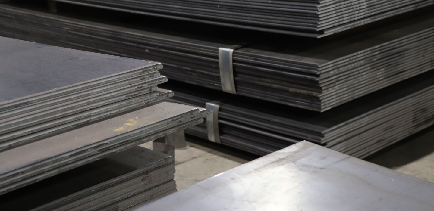 Precision sheet metal fabrication is the process of manufacturing metal components to tight dimensional tolerances while maintaining consistency throughout production.